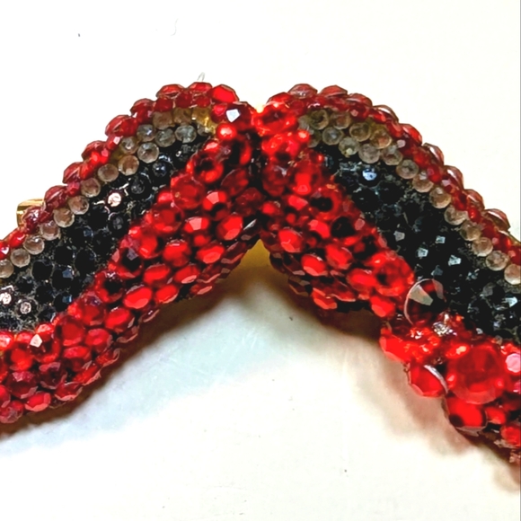 Wendy Gell wizard of Oz. Dorothy's Ruby slippers brooch. Rare and beautiful. - Picture 2 of 4